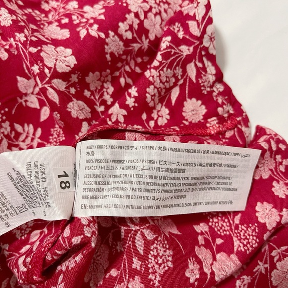 Hollister Floral Wrap Dress - Picture 7 of 7